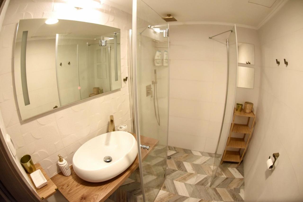 Luxury Suite On Lev Eilat With Balcony And Jacuzzi Buitenkant foto